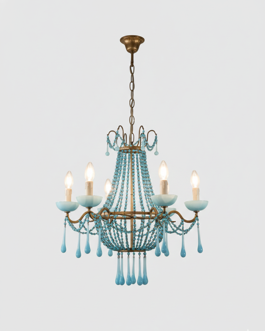 오팔린 샹들리에